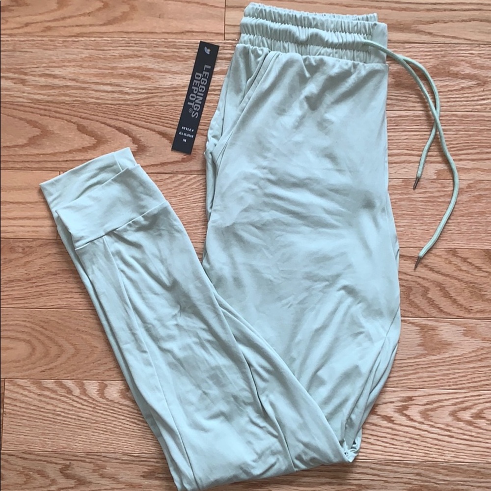 Women’s Joggers